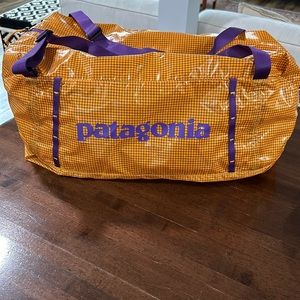 Patagonia Black Hole Lightweight 30l duffel bag
